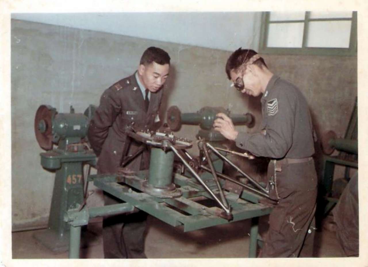 This is how the original engine mount was made in 1960's by AIDC 漢翔航空工業股份有限公司