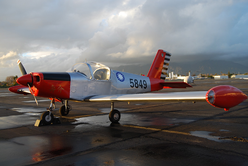 PL-1B Parked at El Monte 1