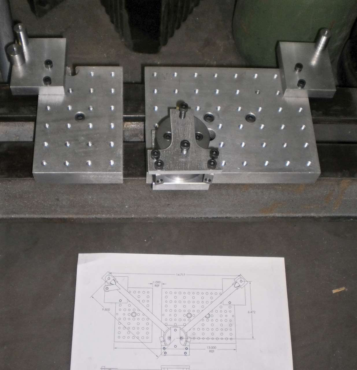 Nose gear brace welding fixture.